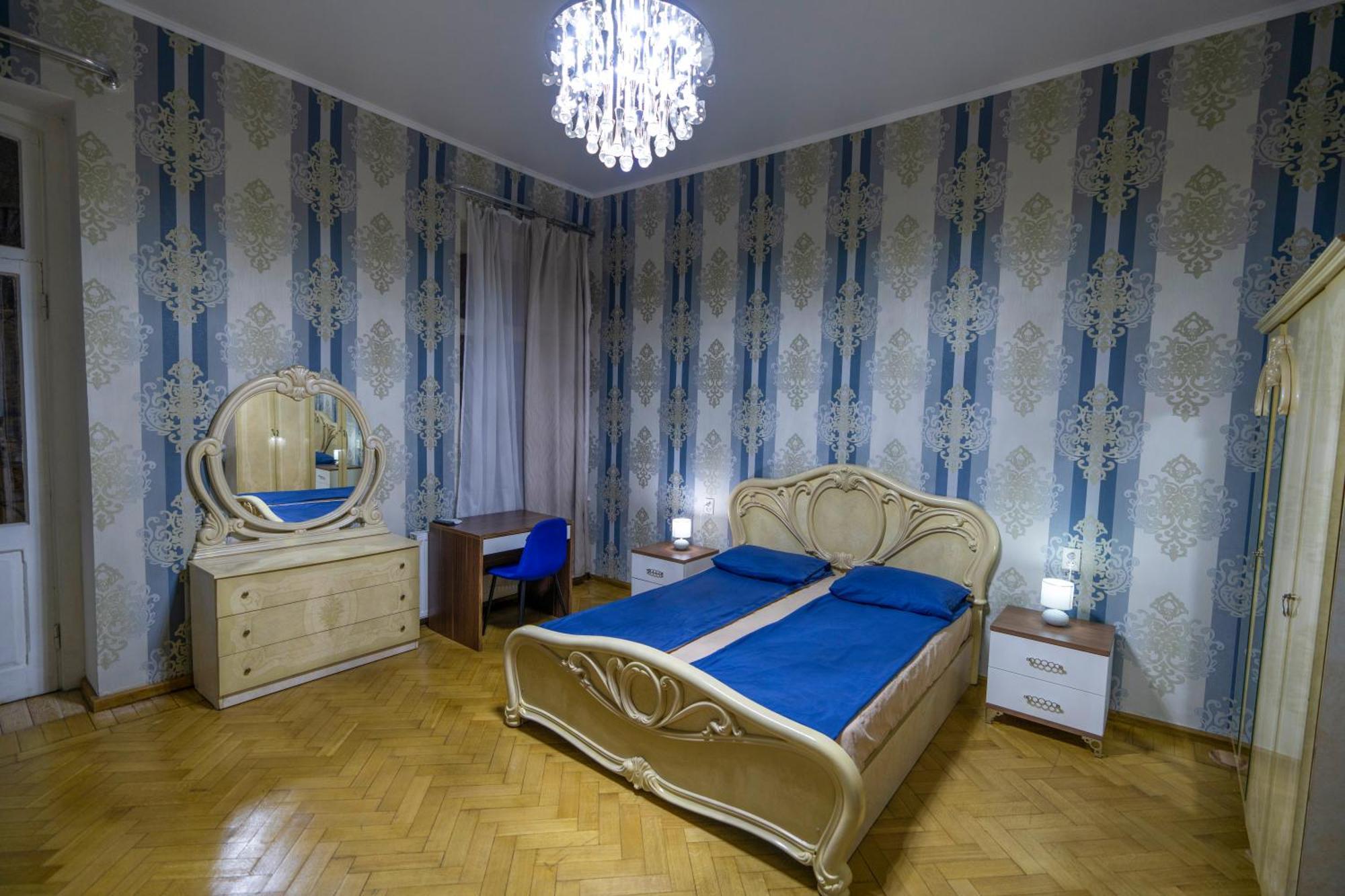 Leon Rooms Tbilisi Exteriör bild