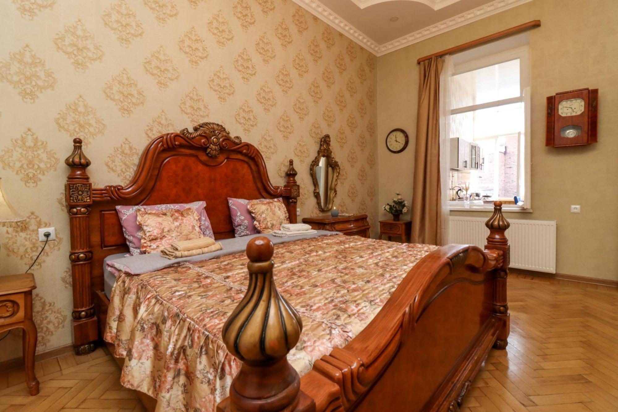 Leon Rooms Tbilisi Exteriör bild