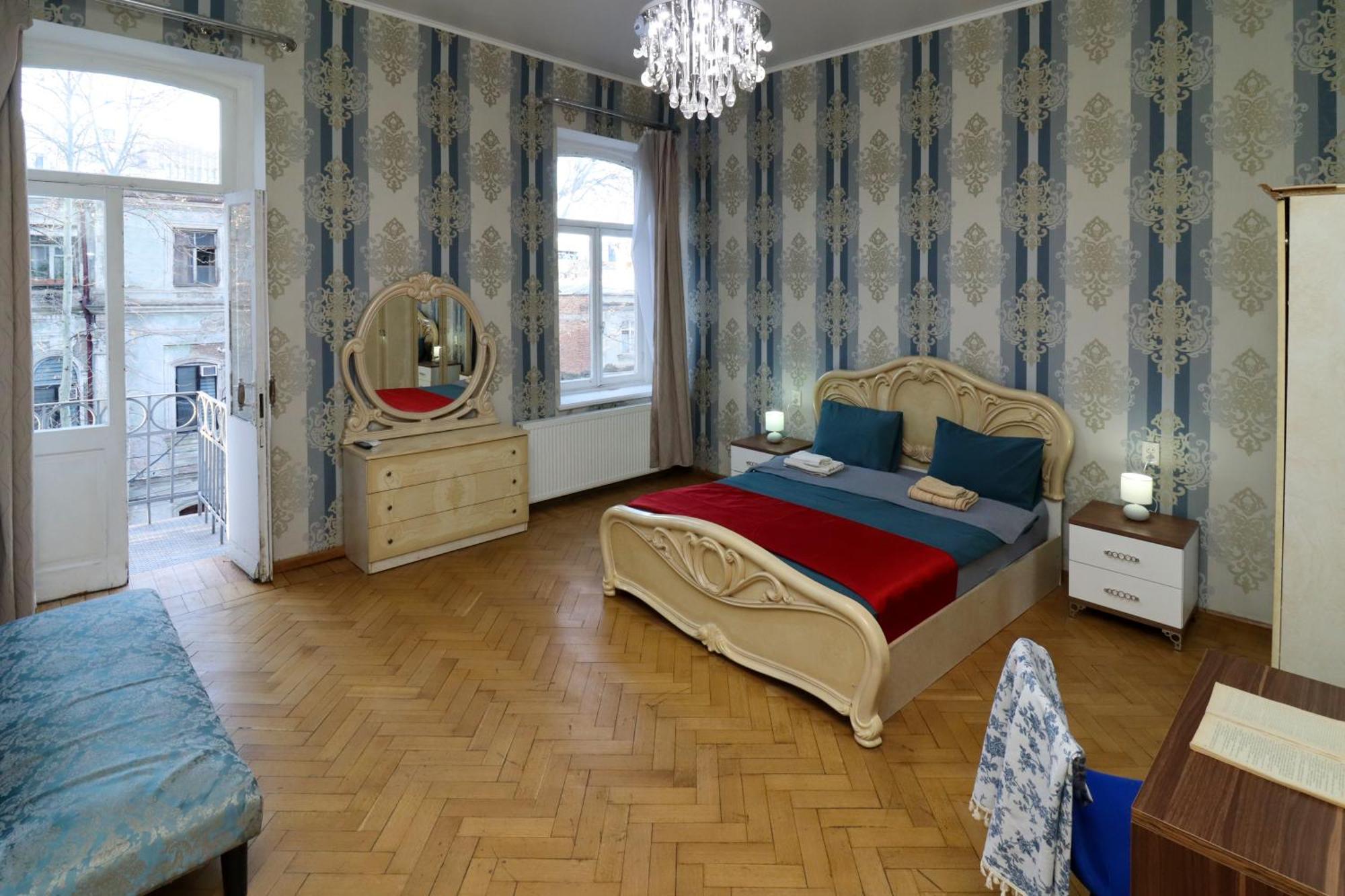 Leon Rooms Tbilisi Exteriör bild