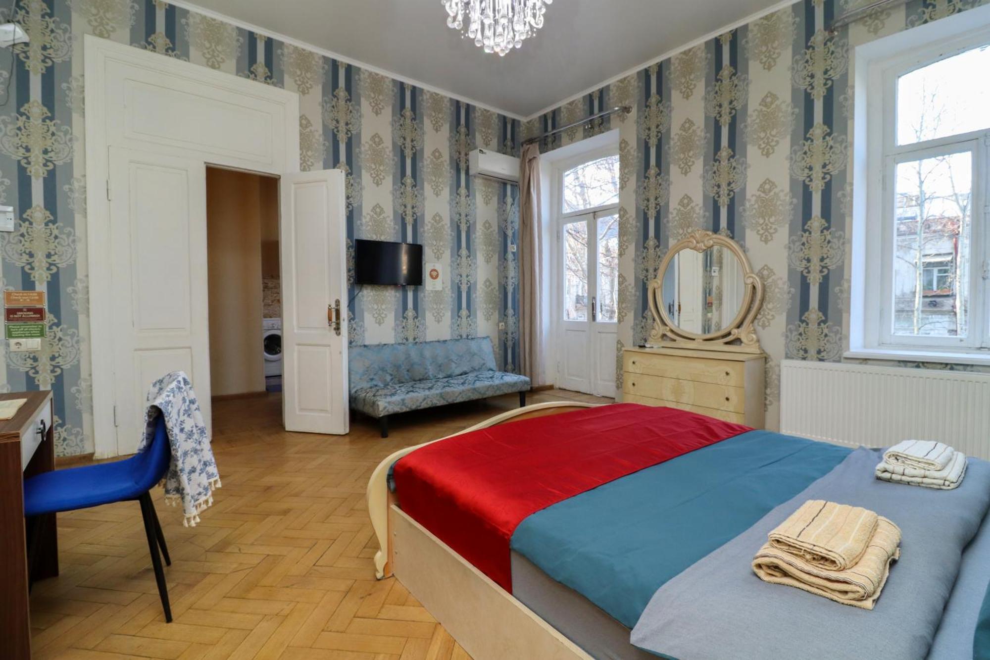 Leon Rooms Tbilisi Exteriör bild