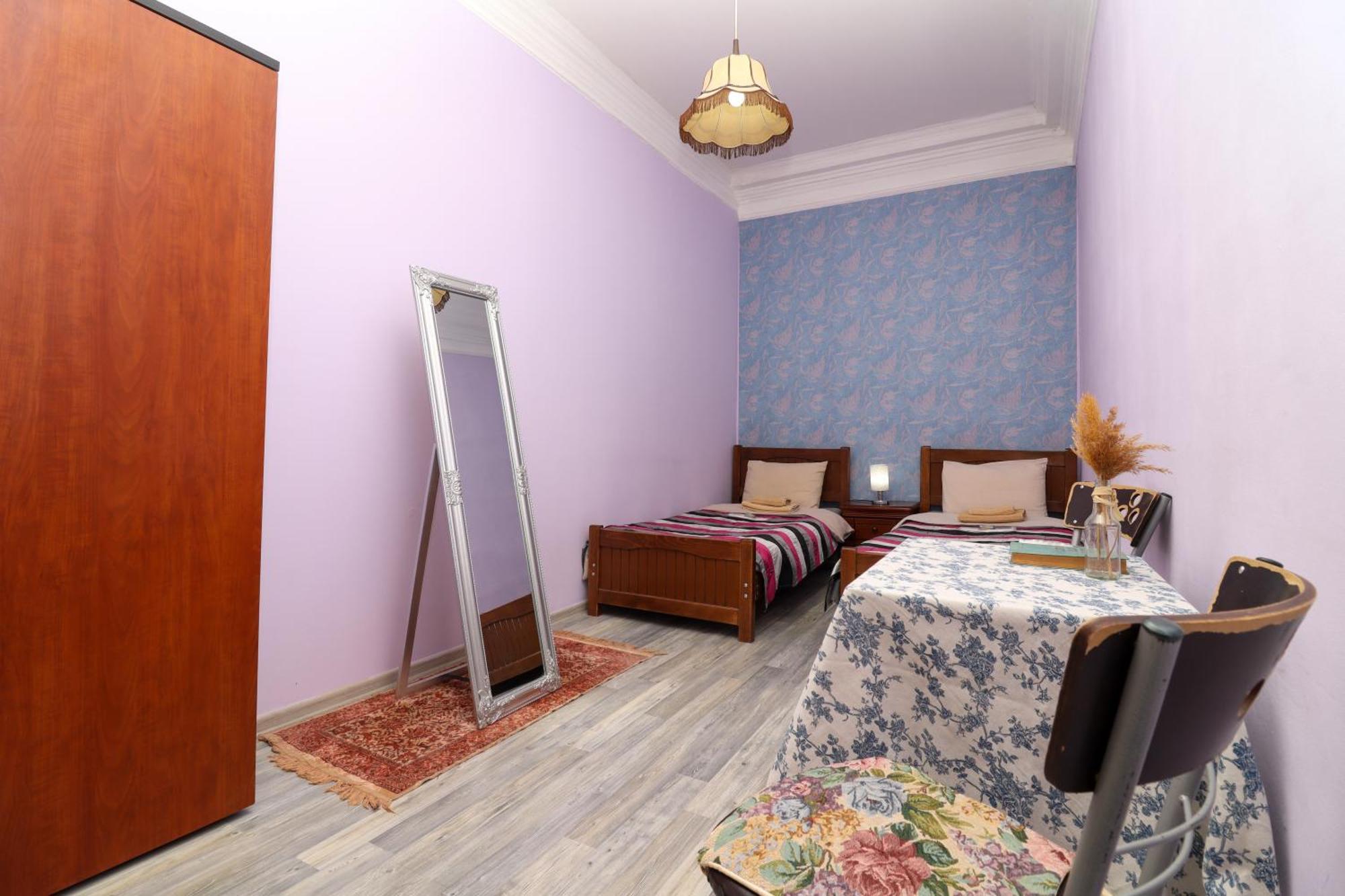 Leon Rooms Tbilisi Exteriör bild