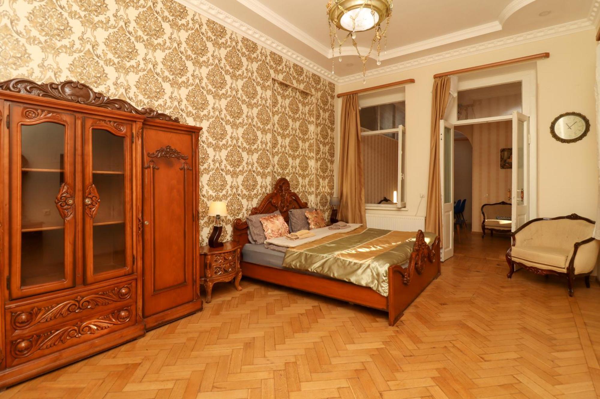 Leon Rooms Tbilisi Exteriör bild
